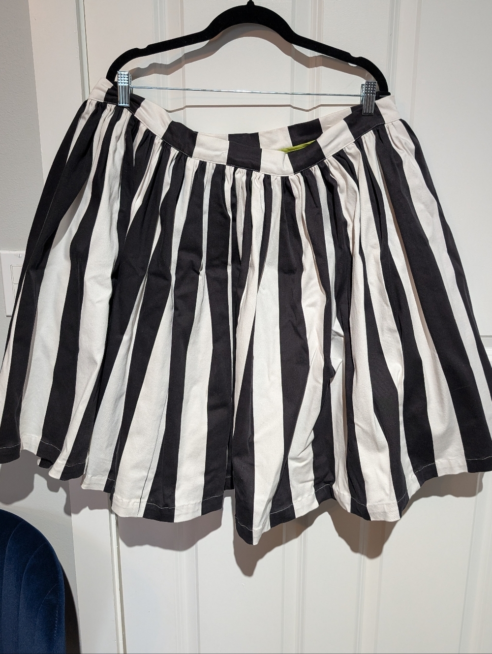 vixen 3x beetlejuice striped skirt vintage retro pinup